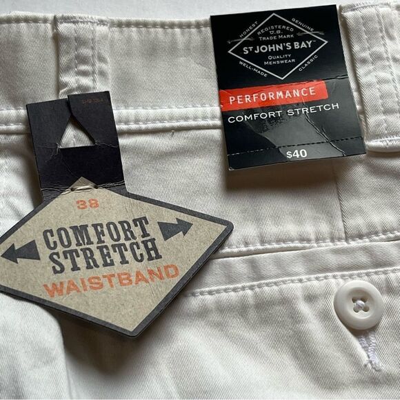 St. John's Bay Men's Cargo Shorts White Size 38 Classic Fit - Picture 5 of 7